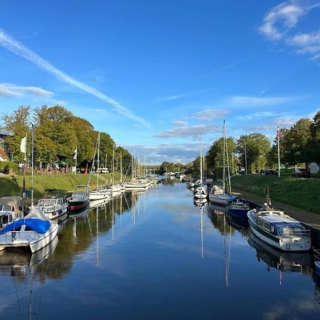 Garten-Wohnung Am Hafen Von Whv فيلهلمسهافن المظهر الخارجي الصورة