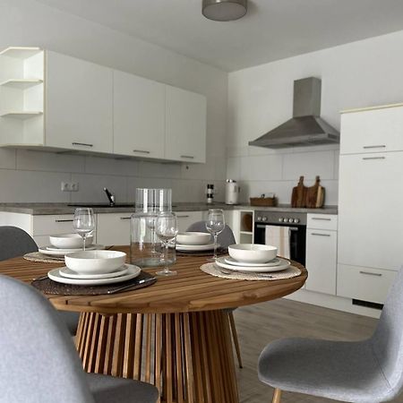 Garten-Wohnung Am Hafen Von Whv فيلهلمسهافن المظهر الخارجي الصورة