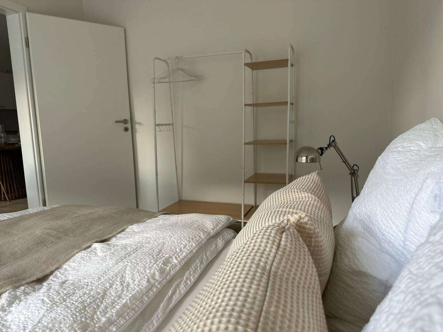 Garten-Wohnung Am Hafen Von Whv فيلهلمسهافن المظهر الخارجي الصورة